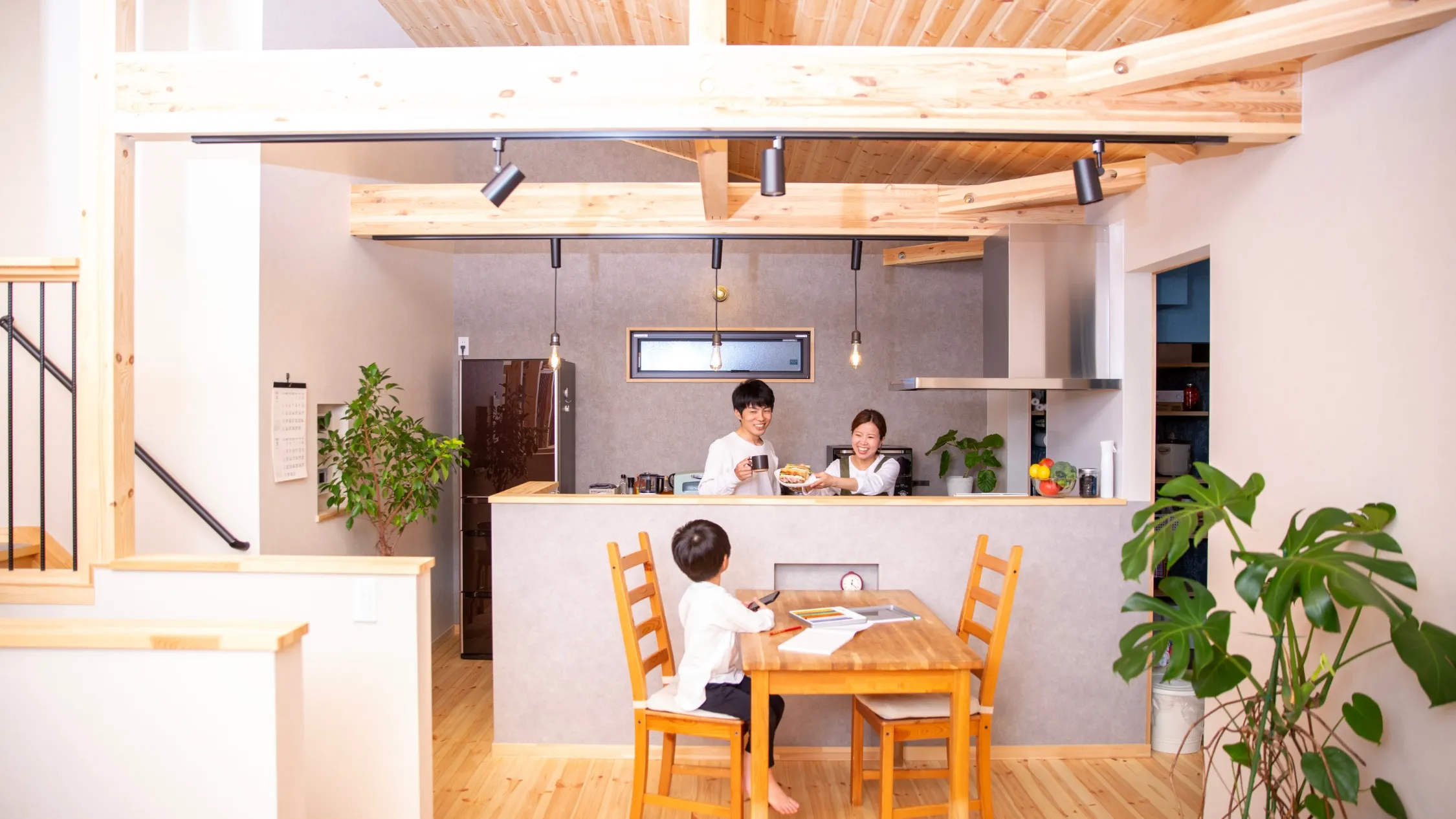 株式会社T's HOME